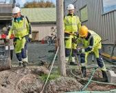 Så selv om Telenor skal til å oppgradere sin leveranse over gamle kobberlinjer, ønsker ikke befolkningen dette, så de bestiller fiber hos oss i stedet.