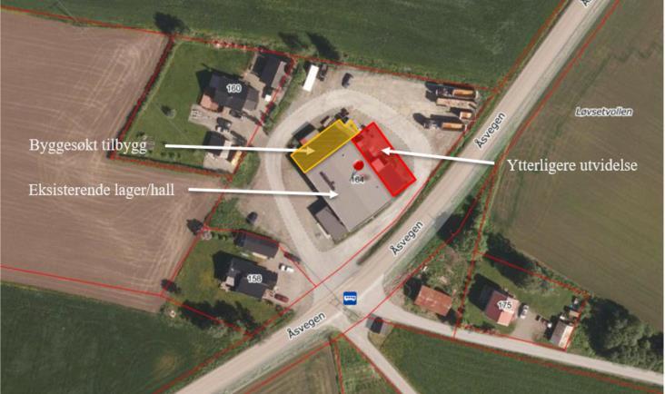 1.0 Formålet med reguleringen Bedriftene med tilhold i næringsbygget Åsvegen 164 driver med vaktmestertjenester, eiendomsforvaltning, brøyting, vedlikehold, m.m. og har i dag et økende behov for innendørs verksteds- og lagringsareal.