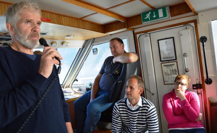 Styret i Norges Bondelag på båttur på Hjørundfjorden i august med Knut Hustad som guide og kjentmann (Foto: Arnar Lyche). 3.4.