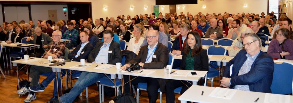 Næringskonferansen 4. mars samlet 190 deltakere i Bankettsalen på Alexandra Hotell i Molde (Foto: Arild Erlien) 190 PÅ NÆRINGSKONFERANSEN Før fylkesårsmøtet var det fredag 4. mars kl. 10.00 16.