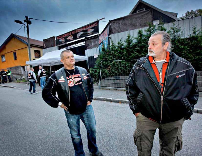 internasjonal Forebygging innsats i dialog: Eirik Jensen og Ove Jørgensen Høyland i Hells Angels under et «Euro Officer Meeting» ved klubblokalene på Alnabru i Oslo, 2011.