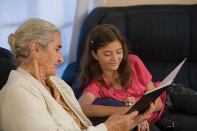 AUGUST: EKTESKAP OG FAMILIE Hvorfor er familien viktig? Familien er forordnet av Gud og står sentralt i hans plan for sine barns evige fremtid.