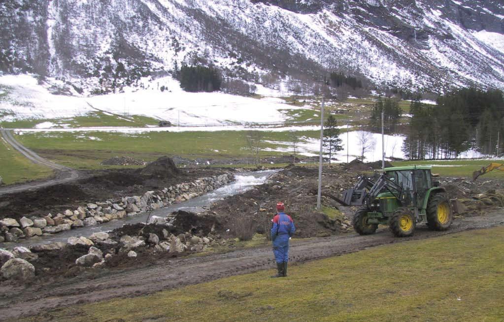 Norges Noregs vassdrags- vassdrags- og energidirektorat, og energidirektorat, Region Region Midt-Norge Vest Tiltaksnummer og namn: 1473 Eidsvatn, Indreeidselv, Norddal, Møre og Romsdal.