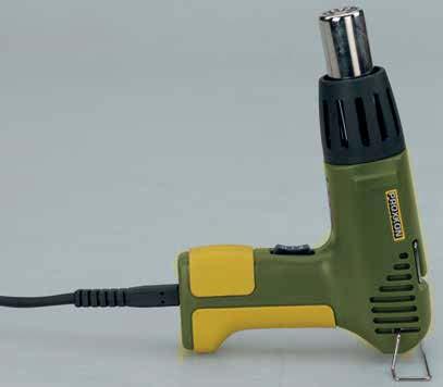 Varmepistol for krymping av strømper og en rekke andre bruksområder. MICRO varmepistol MH 550 DM 073123 Design Patent All rights by PROXXON Liten, robust og kraftig. Komplett med 3 ekstra dyser.