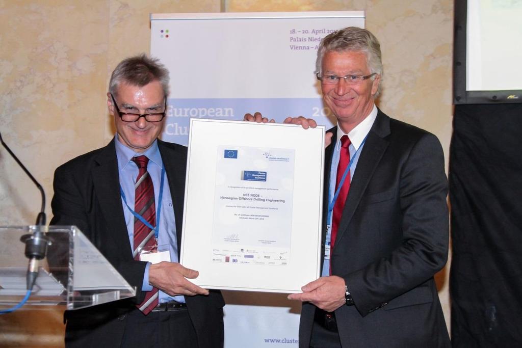 The First Cluster Management Excellence Labels GOLD awarded by Reinhard