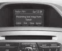 Beskyttelse Talestyrt system Velg musikk, foreta anrop eller få ruteveiledning til bestemmelsesstedet med Ford SYNC alt handsfritt ved hjelp av enkle talekommandoer.