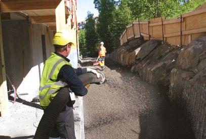 Større blåselengder og høyder er imidlertid mulig. Normal blåsekapasitet er ca. 50 m 3 pr.