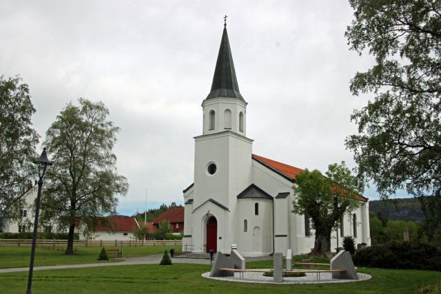 Sak nr. 20/2015: Sylling kirkegård: Regnskap over navnet minnelund Dato: 18.06.