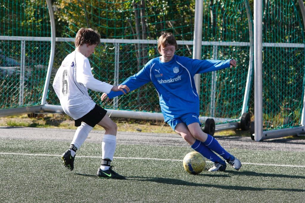 Spillestil En skal alltid gå ut på banen med den innstillingen at en skal ha full innsats, engasjement og gjøre hverandre gode BUL sine fotballag skal spille offensiv fotball målet er til enhver tid