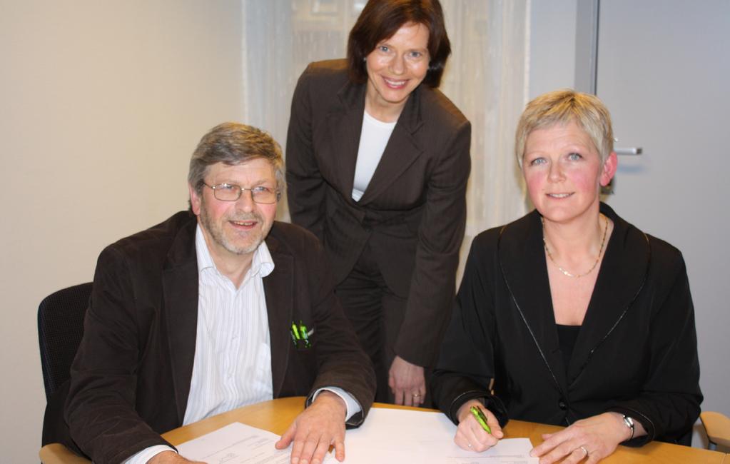 Innovasjon Norge og Nord-Trøndelag fylkeskommune har skrevet under partnerskapsavtale for 2009. På bildet direktør Ulrik Hammervold, Innovasjon Norge Nord-Trøndelag, adm.