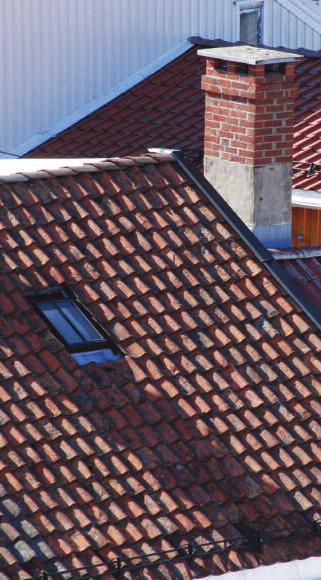 TAKTEKKINGSMATERIALE, TAKVINDU, PIPE OG BESLAG Ved reparasjon og utbedring av tak, kan en ofte gjenbruke hele eller deler av taktekkingsmaterialet.
