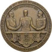 Medaljen ble overtatt av hans venn