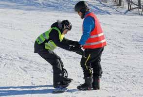 Er du nybegynner eller øvet i alpint, snowboard eller langrenn? Er du over 13 år og ikke trenger hjelp utover vanlig synsledsaging/en arm? Ja, da garanterer vi at dette er noe for deg!