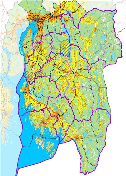 Nord for Indre Østfold ligger Aurskog-Høland (14 300 innbyggere 962 km 2 ) og Fet (10 300 176 km 2 ). Bortsett fra Rømskog er koplingen fra de øvrige Indre kommunene til nordsiden av Øyeren svak.
