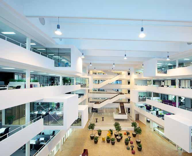 etasje Totalrehabilitert med ny arkitektur og mer effektive arealer Gode profileringsmuligheter mot