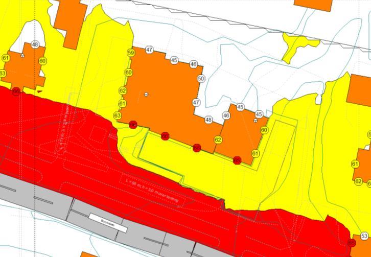 Døgnveid støynivå L den Støyberegningen gir følgende resultater: Eiendommen ligger delvis innenfor rød støysone med støynivå Lden utenfor fasade på opptil 66 db, se figur 2 og vedlagte støykart X01