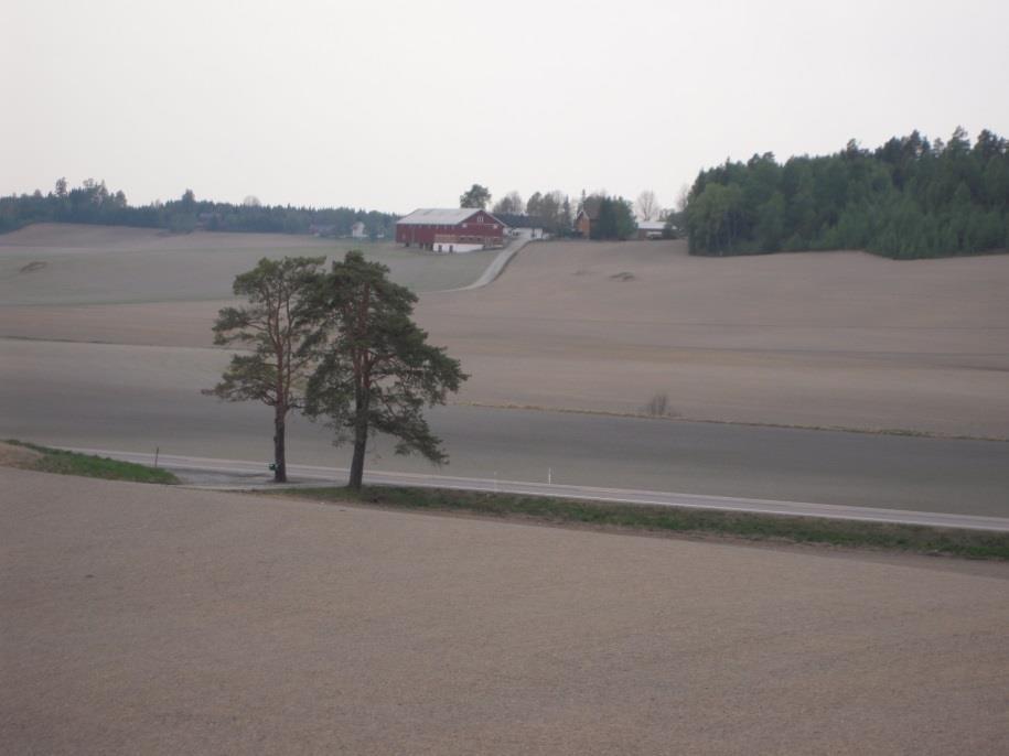 Føringer fra kommunedelplan planbestemmelse dyrka mark SVV skal erstatte 100 % av den dyrka marka som bygges ned som følge av ny E18.