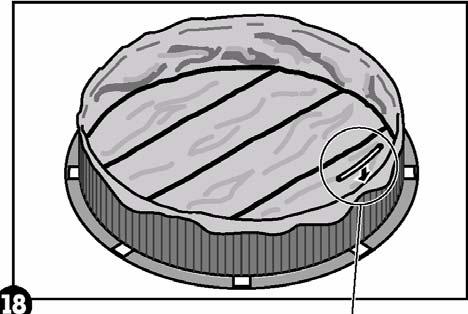 Tips: Til å rette ut rynkene i trinn 2 (c), bruk en støvsuger: tett til skimmer hullet med en papp plate eller lignende og tape.