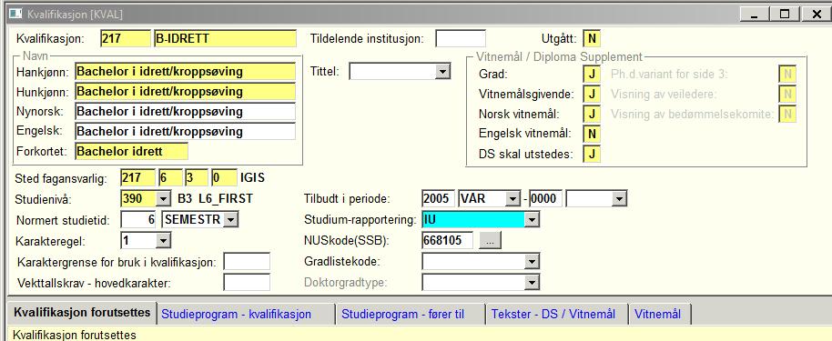 SAMMENHENGEN MELLOM ARBEIDSOPPGAVENE 1.1 Kvalifikasjon Å skrive ut kvalifikasjoner er i hovedsak det siste som blir gjort med studentene i FS.