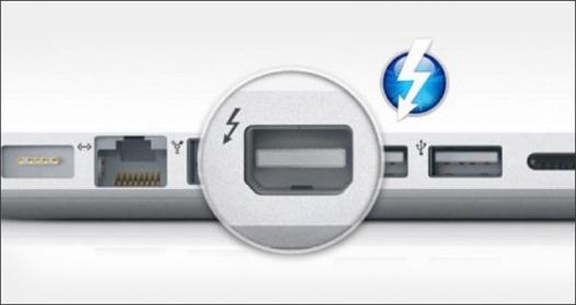 Thunderbolt kontakten inneholder 2 PCI-E baner og ett DisplayPort videosignal. 2.4. Internminne (RAM) Forkortelsen RAM betyr Random Access Memory.