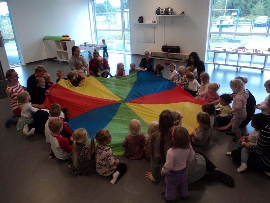 Presentasjon av barnehagen Læringsverkstedet Barnehage Jåsund. Barnehagen stod ferdig 8. august 2016, og den ligger flott til på Jåsund i Tananger.