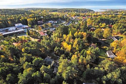 Flott beliggende i attraktivt boligomåde med gangavstand til sentrum. Adresse: Nypeveien 4 Antall soverom: 4 Bra/P.