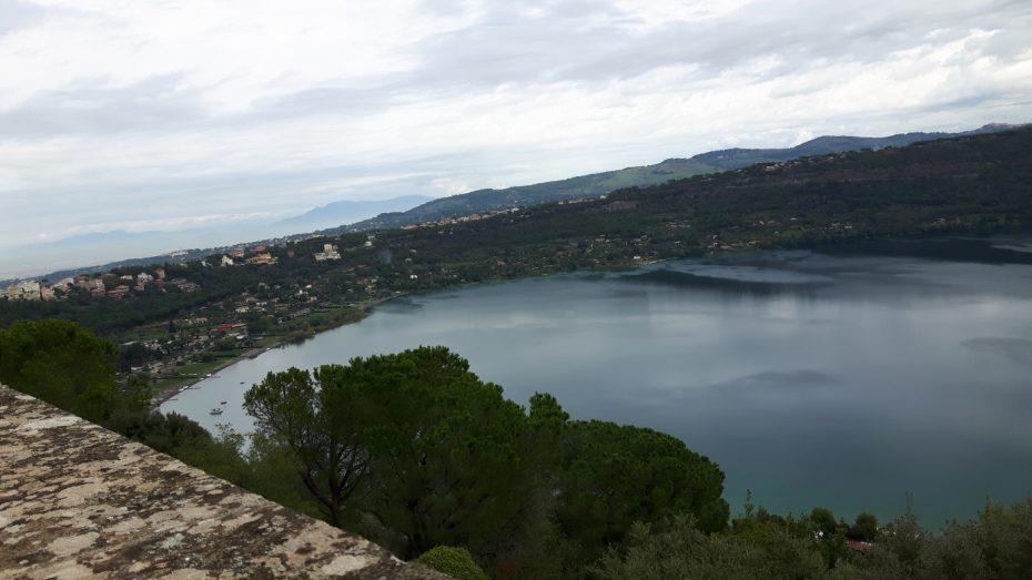 19/01/2017 Reisebrev fra Albano Laziale og Villa Olivella Den 8. oktober forlot vi et Norge badet i sol og satte kursen mot Italia og varierende værmeldinger.