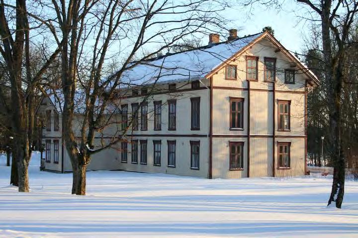 BYGNING 4786 PARKGÅRDEN Parkgården sett fra nordvest. Foto: J.Chr. Eldal, 2006. Opphavsrett: NIKU.