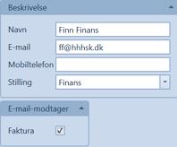 I rubrikken E-mailmottaker haker du av i feltet Faktura. Så vil også denne kontakten motta efaktura.