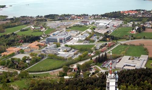 Campus Ullandhaug I UiS hovedcampus UiS hovedcampus på Ullandhaug er også unik. Ja, jeg gjentar unik.