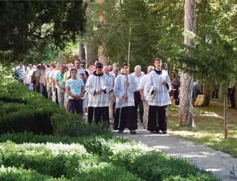 Ma kakav god da jesam i jesi, naša nebeska Majka, bdije nad nama, ljubi nas, voli nas, jer smo njezina djeca, pa i onda kad s krenemo sa puta, pa i onda kad smo ne poslušni, pa i onda kad mislimo da