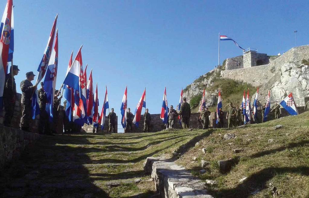 IZ ŽIVOTA ŽUPE radi Istine uzmognemo hrabro suprotstaviti obmanama ideologija koje se stalno presvlače i modificiraju, uvlače se u sva područja života, osobnog, intimnog, obiteljskog, javnog