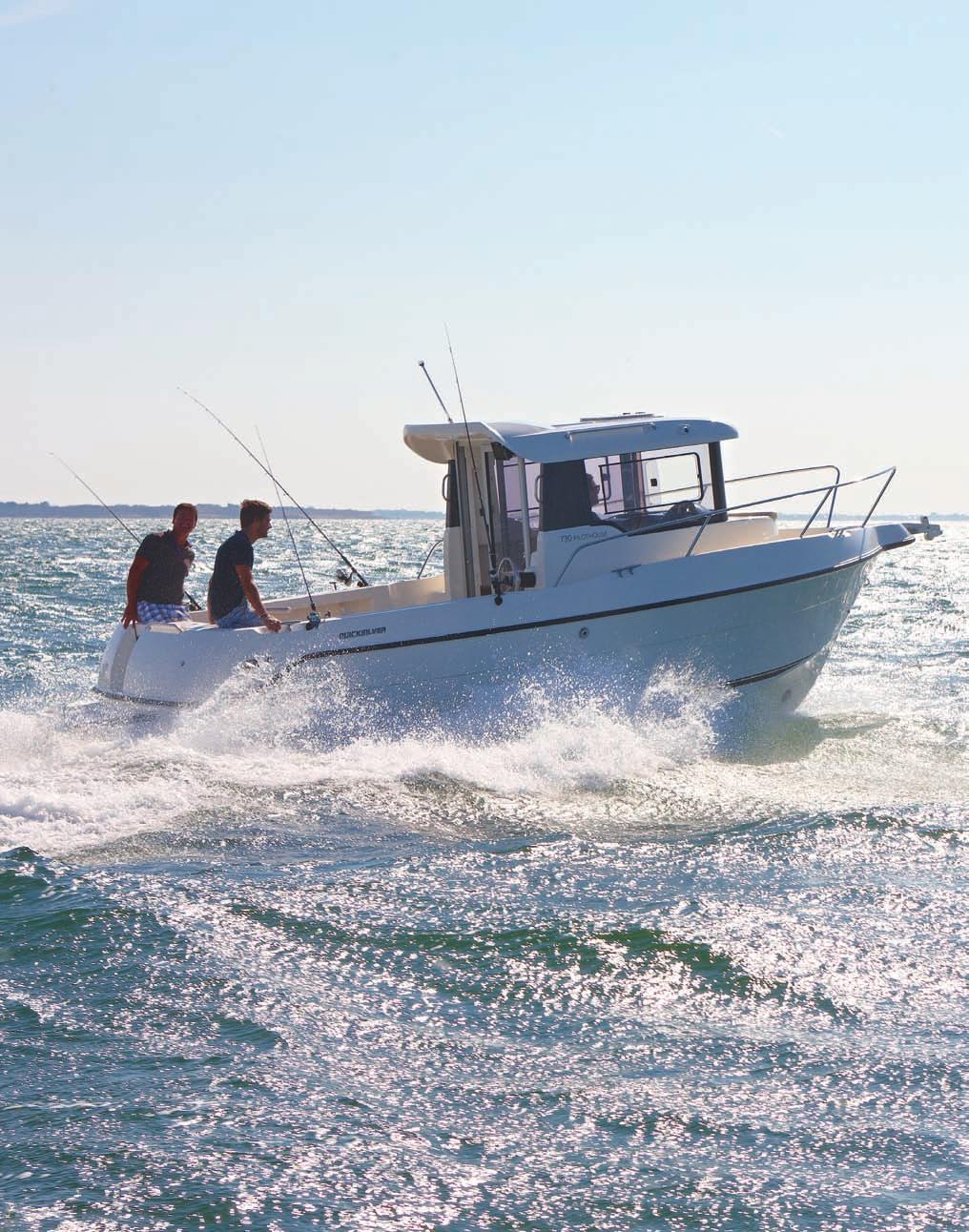 VELKOMMEN TIL CAPTUR-SERIEN FRA QUICKSILVER Captur gir deg frihet på sjøen, frihet til å fiske og frihet til å være spontan. Perfekt for familie, venner og fiskeentusiaster.