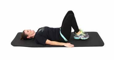 Bevegelse: Engasjer dine nedre magemuskler inntil ryggen