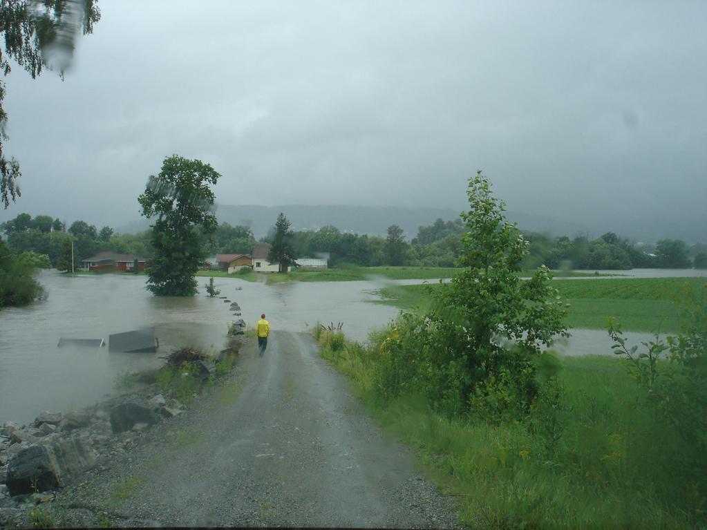 Lier - juli 2007 1799 Flom ødela kvern Juni 1860 Nytt leie mellom Linnes og Gilhus Oktober 1987 Storflom, men