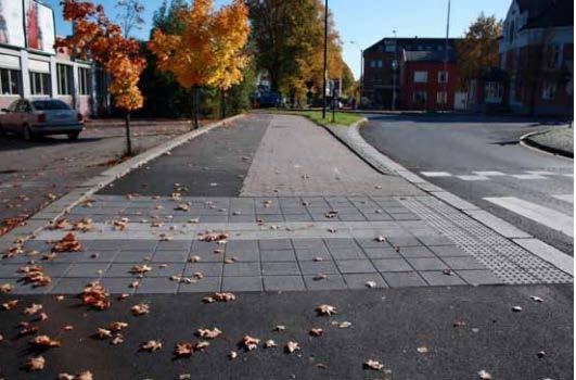 følge vegnormalen «Veg- og gateutforming, Håndbok N100», Statens vegvesen.