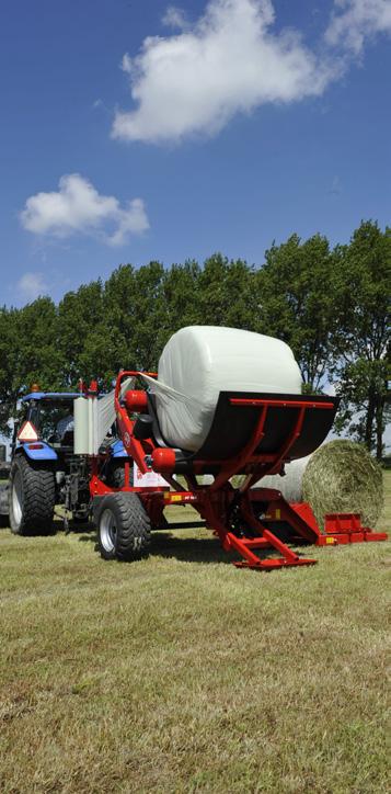 Lely Attis Tekniske spesifikasjoner PT ATTIS PT 130 PT 160 Ballediameter (m) 0,90 1,30 0,90 1,60 Ballebredde (m) 1,25 1,25 1,50 Maksimalt ballevekt (kg) 1000 1200 Vekt (cirka) (kg) 1080 2080