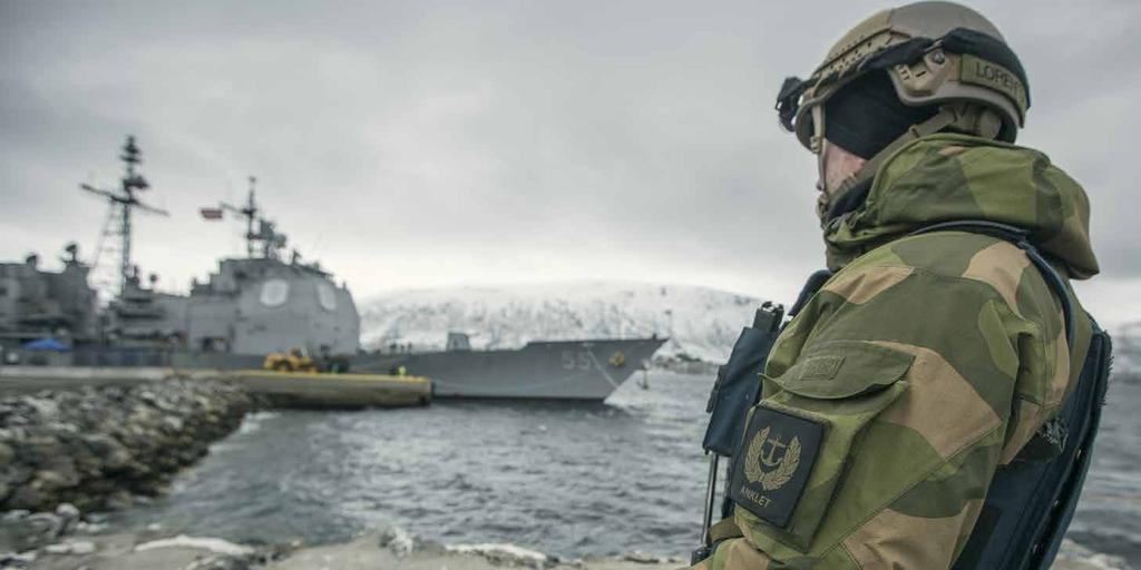 KOMPETANSE 6 USS ROSS : 28. juni 2017 hadde Nord-Hålogaland heimevernsdistrikt 16 (HV-16) skarp styrkebeskyttelse for den amerikanske destroyeren USS «Ross» som lå til havn i Tromsø.