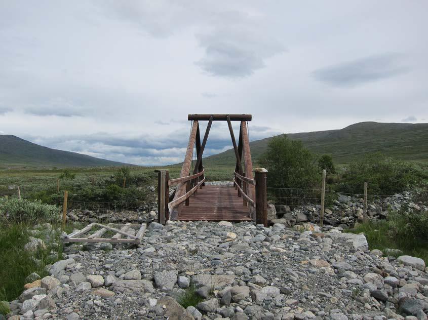 Anleggsveger. Det er to anleggsveger som tilhører Veo-overføringen; en vegstrekning på ca.