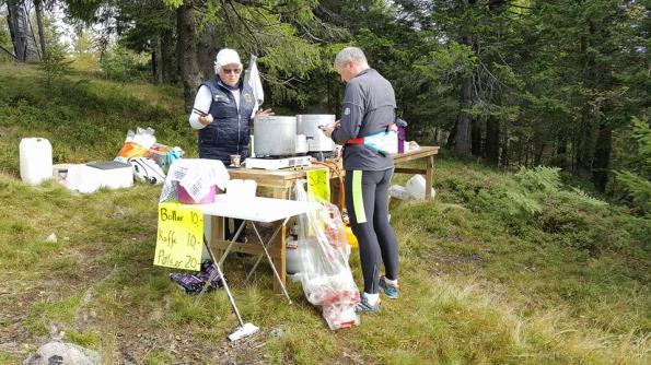 de. Frivilligsentralen med Postkasstrimmen hjelper