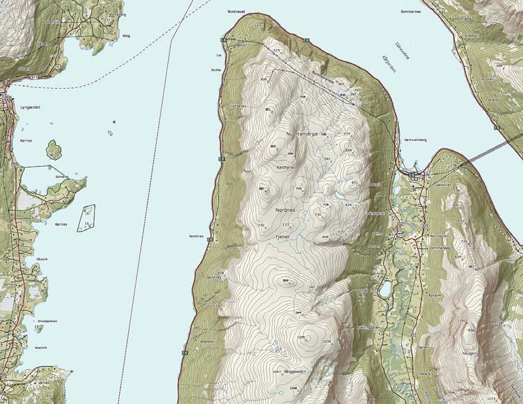 FRILUFTSLIV OG ÆRMILJØ: MADALE ærmiljø Manndalen er et tettsted med i underkant av tusen innbyggere. Her finnes blant annet skole, kirke/bedehus, matbutikker og bensinstasjon.