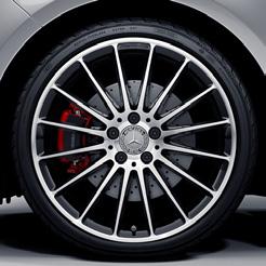 Kode 678 18 AMG 5-dobbelteike lettmetallfelger Kun ifm 950 AMG Sportspakke Ikke ifm P55 Nattpakke eller P84 Sport Kode 693 19 AMG