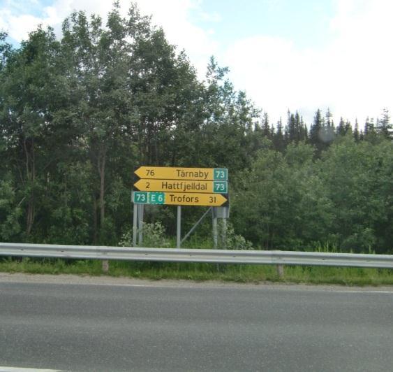 I Tabell 7-1 fremkommer samtlige fylkes- og riksveier i Hattfjelldal kommune. Til sammen utgjør veilengden 192,9 km. Hver enkelt veistrekning gjennomgås.