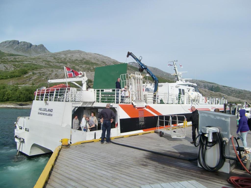 I de senere år har Tonnes Skipsekspedisjon fått en sterkere rolle i forhold til godstransport til/fra anløpsstedene i Meløy, Rødøy og Lurøy.