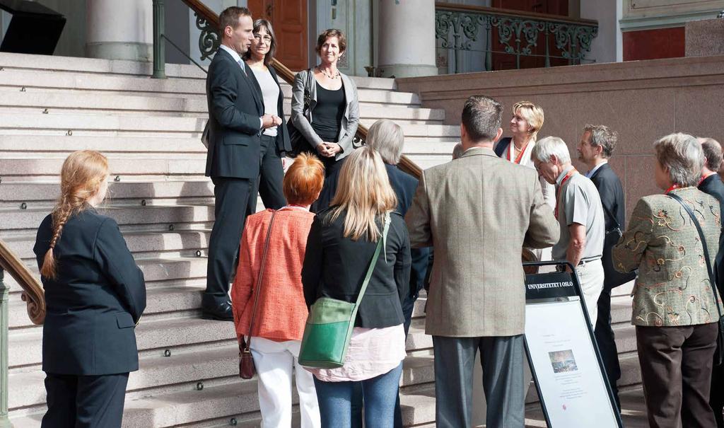 74 75 ALUMNITREFFEN 2011, OSLO alumnitreff 2011, OSLO TU DRESDEN TU DRESDEN Der Kreis der Ehemaligen ist heute ein Netzwerk mit De tidligere stipendiatene utgjør et nettverk med mye kunn- breiter