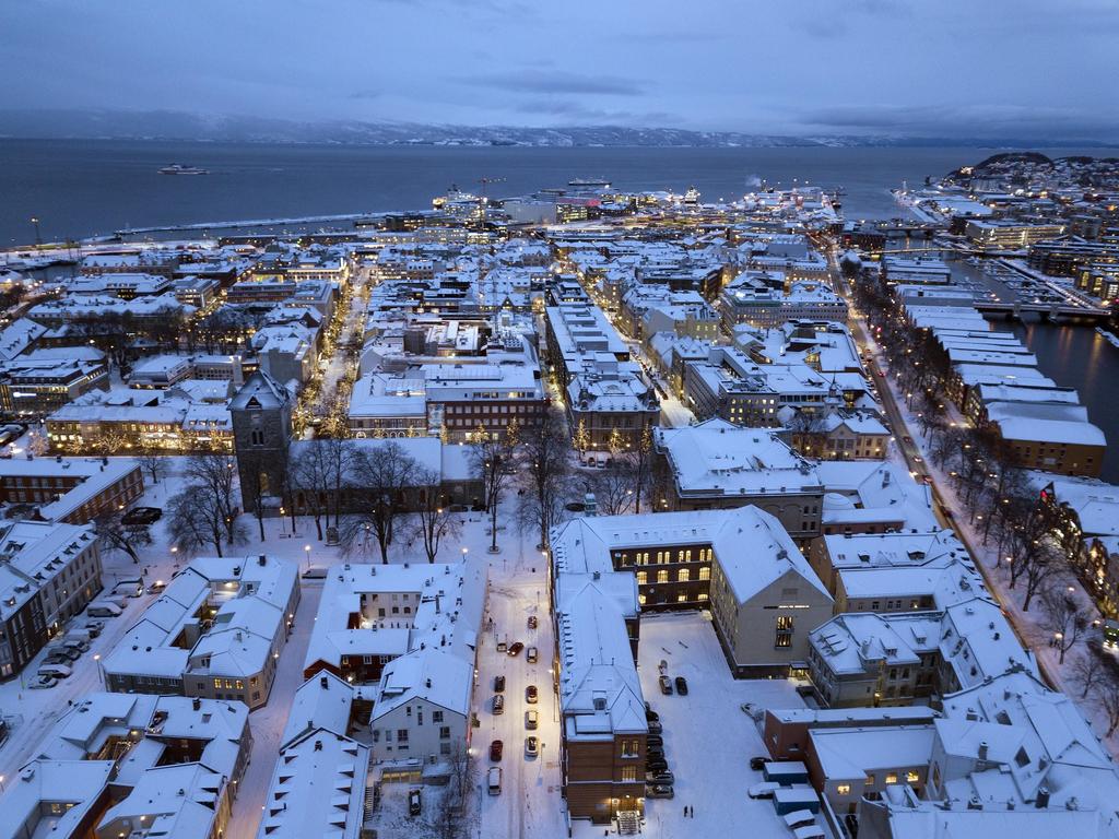 Hensikten med Gatebruksplan for Midtbyen Å skape bedre rammer for opphold og å bedre framkommeligheten for gående, syklende og