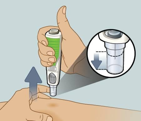 Administrer hele dosen: o Trykk én gang på injeksjonsknappen (du skal høre et klikk som angir starten på injeksjonen), og hold pennen godt trykket mot huden