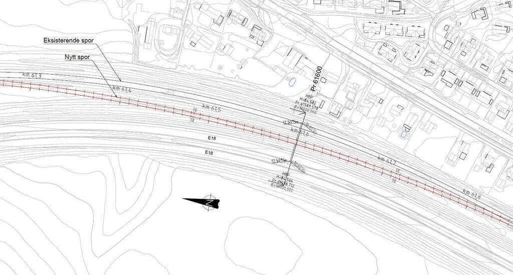 3.4 Element 4: Nærføring nytt jernbanespor/e18 permanent situasjon 3.4.1 Beskrivelse av elementet Over en ca 500 m utstrekning vil avstanden mellom nytt jernbanespor og E18 bli mindre enn i dag.