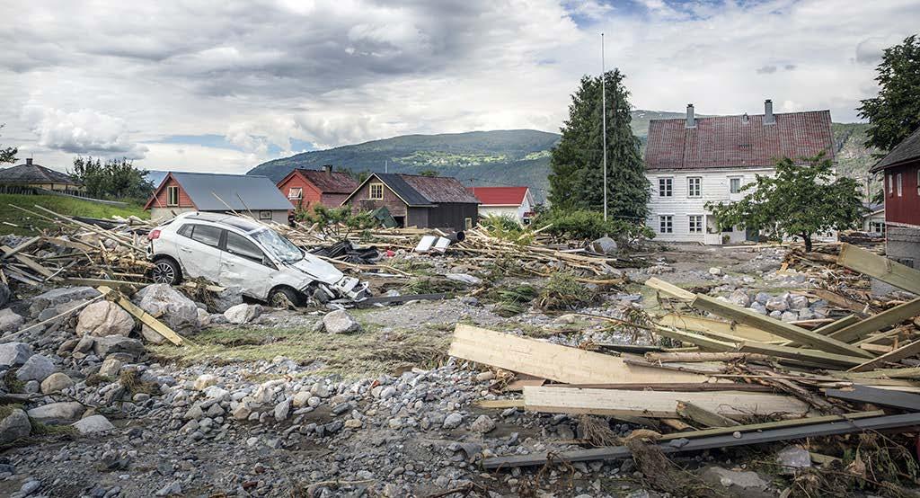 Flaum i Utvik (Stryn) juli 2017 Natt til 24. juli 2017 regna det svært mykje, og Utvik i Stryn kommune vart råka av flaum. Uværet gjekk hardt ut over fylkesveg 60, og to bruer vart øydelagde.