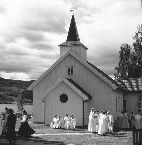 Olberg kirkestue 25 år Invitasjon til jubileumsfeiring Krødsherad menighetsråd inviterer alle til jubileumsfeiring 25. juni. Gudstjeneste i Olberg kirke kl.
